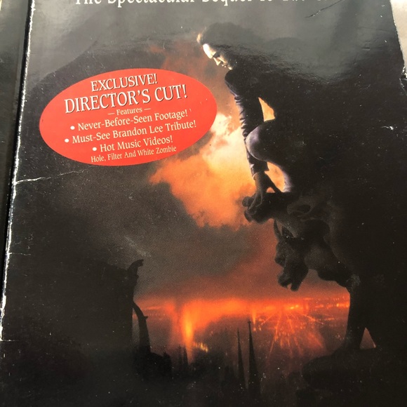 The Crow 1993 & 2 City Of Angels 1996 VHS Video 1993 Brandon Lee  Miramax - Picture 14 of 15